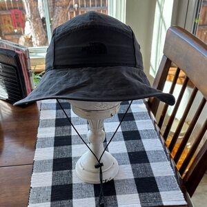 The north face sun hat(unisex)